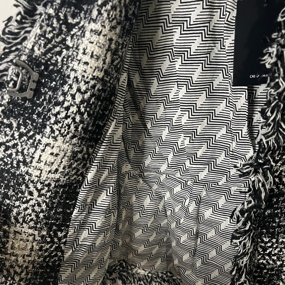 CABI | NWT Carol Anderson Love Carol black white tweed fringe blazer - Picture 8 of 14